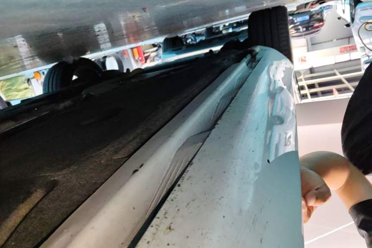 Used Volvo V40 2018 T3 Zhiya Edition Right Side Sill