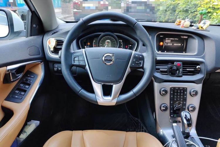 Used Volvo V40 2018 T3 Zhiya Edition Steering Wheel