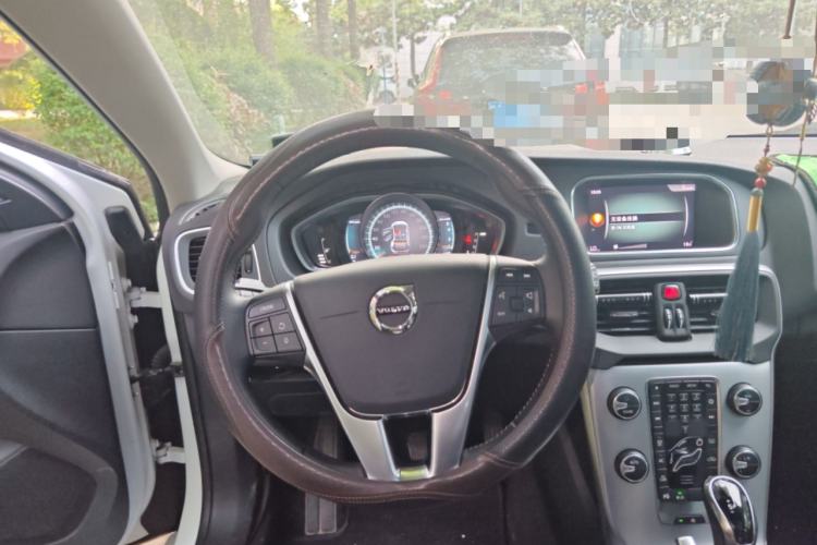 Used Volvo V40 2018 T3 Zhiya Edition Steering Wheel