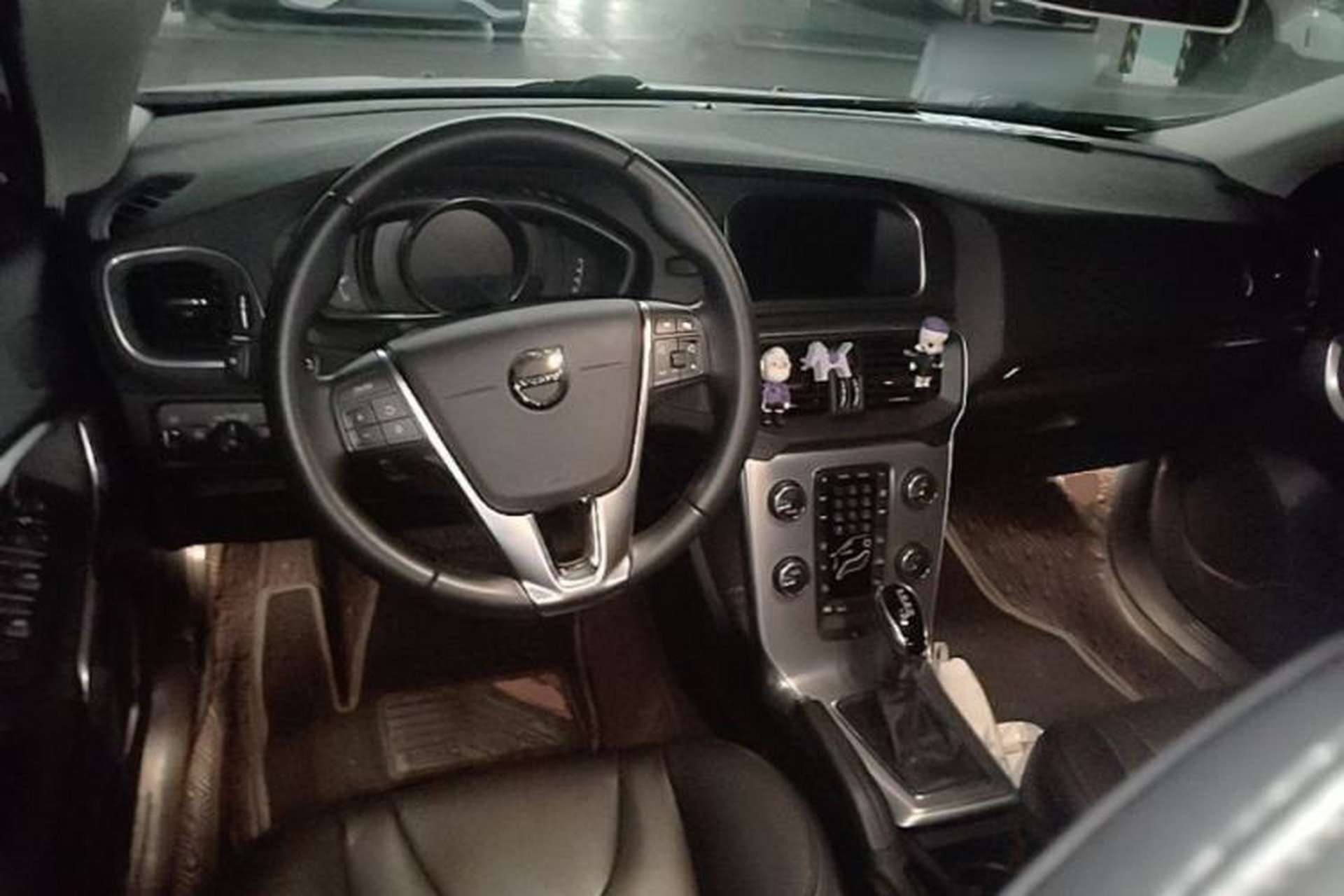 Used Volvo V40 2018 T3 Zhiya Edition Steering Wheel