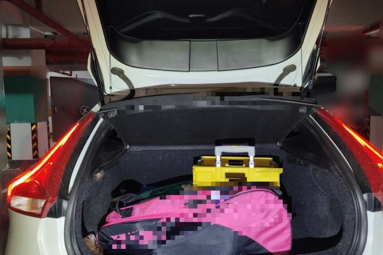 Used Volvo V40 2018 T3 Smart Edition Trunk