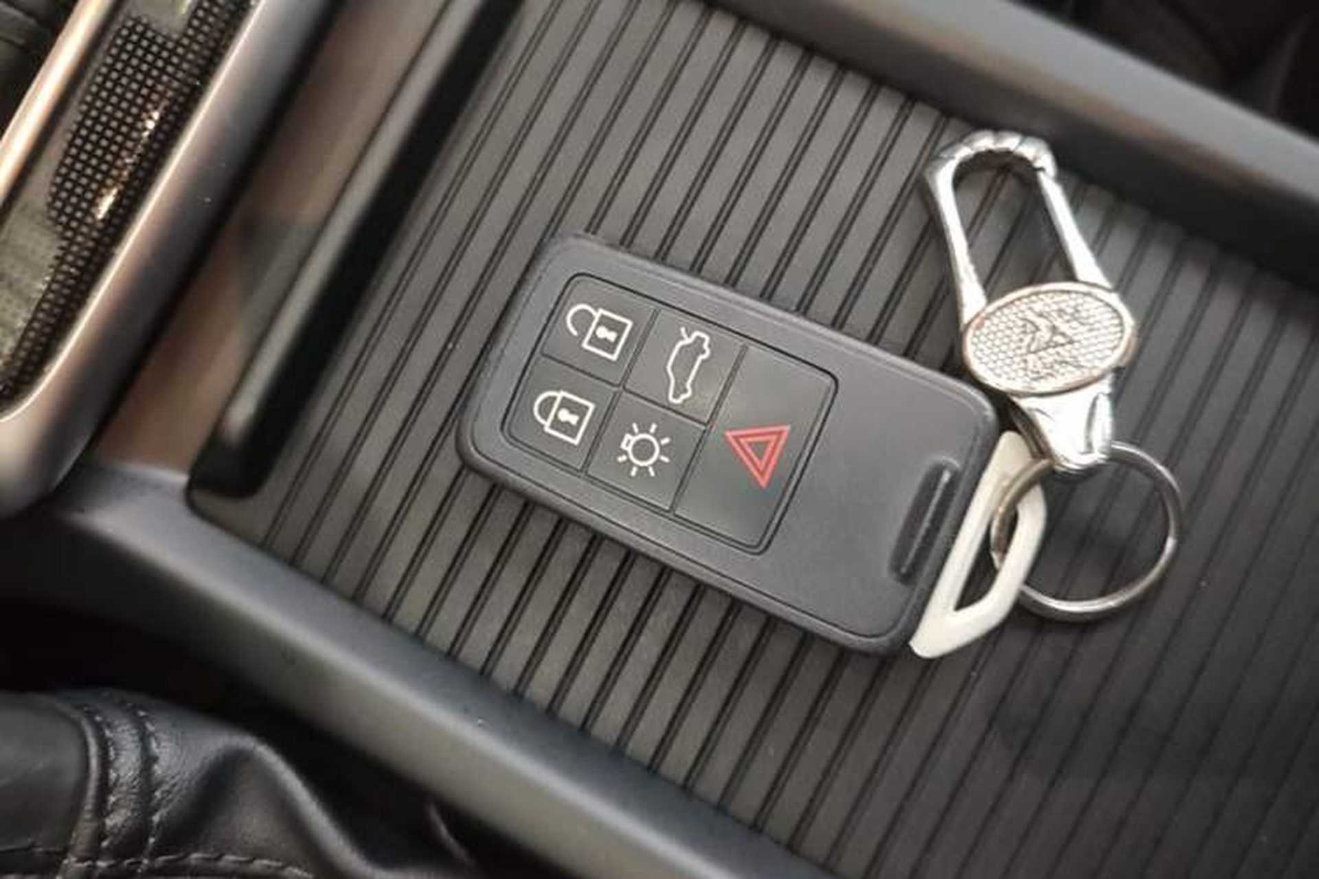 Used Volvo V40 2018 T3 Zhiyi Edition Vehicle Key