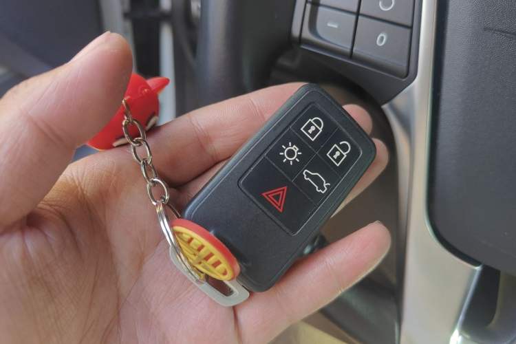 Used Volvo V40 2018 T3 Zhiya Edition Vehicle Key
