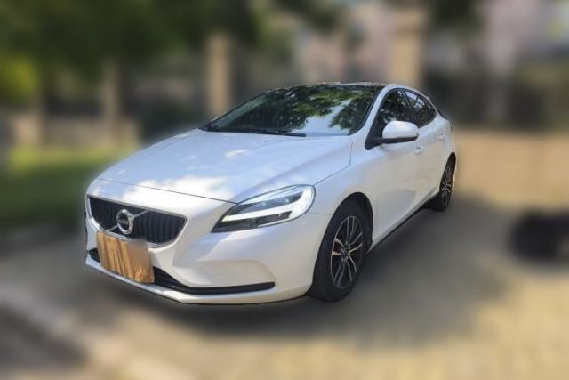 Used Volvo V40 2018 T3 Zhiyi Edition