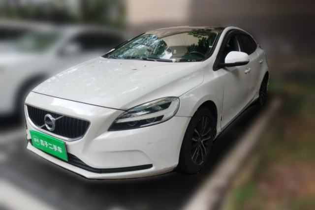 Used Volvo V40 2018 T3 Zhiyi Edition