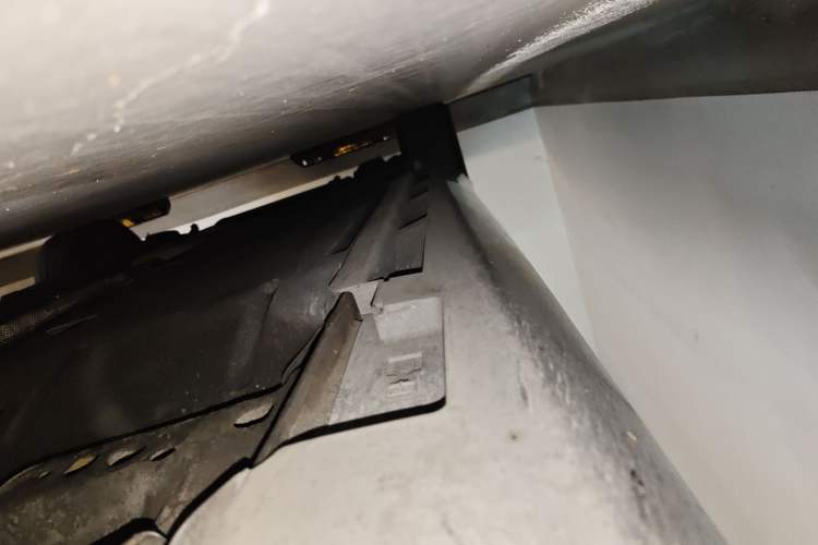 Used Volvo V40 2019 T3 Zhiyi Edition Chassis Front Right