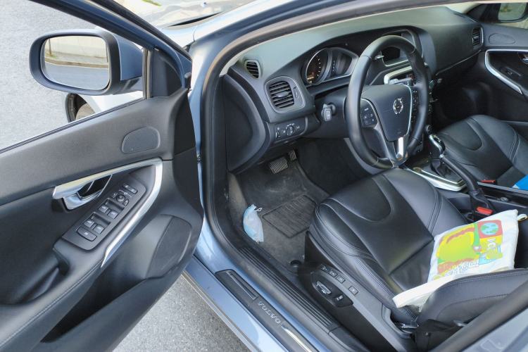 Used Volvo V40 2019 T3 Zhiyi Edition Driver Seat