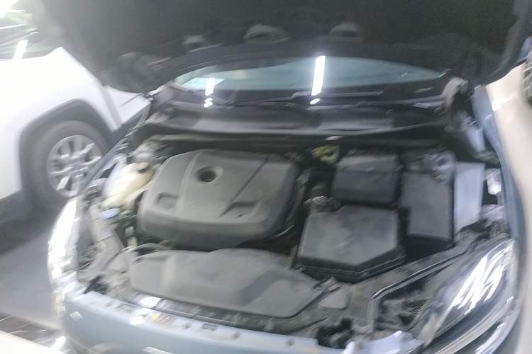 Used Volvo V40 2019 T3 Smart Luxury Edition Engine Bay