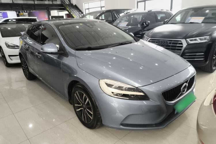 Used Volvo V40 2019 T3 Zhiyi Edition Exterior 1