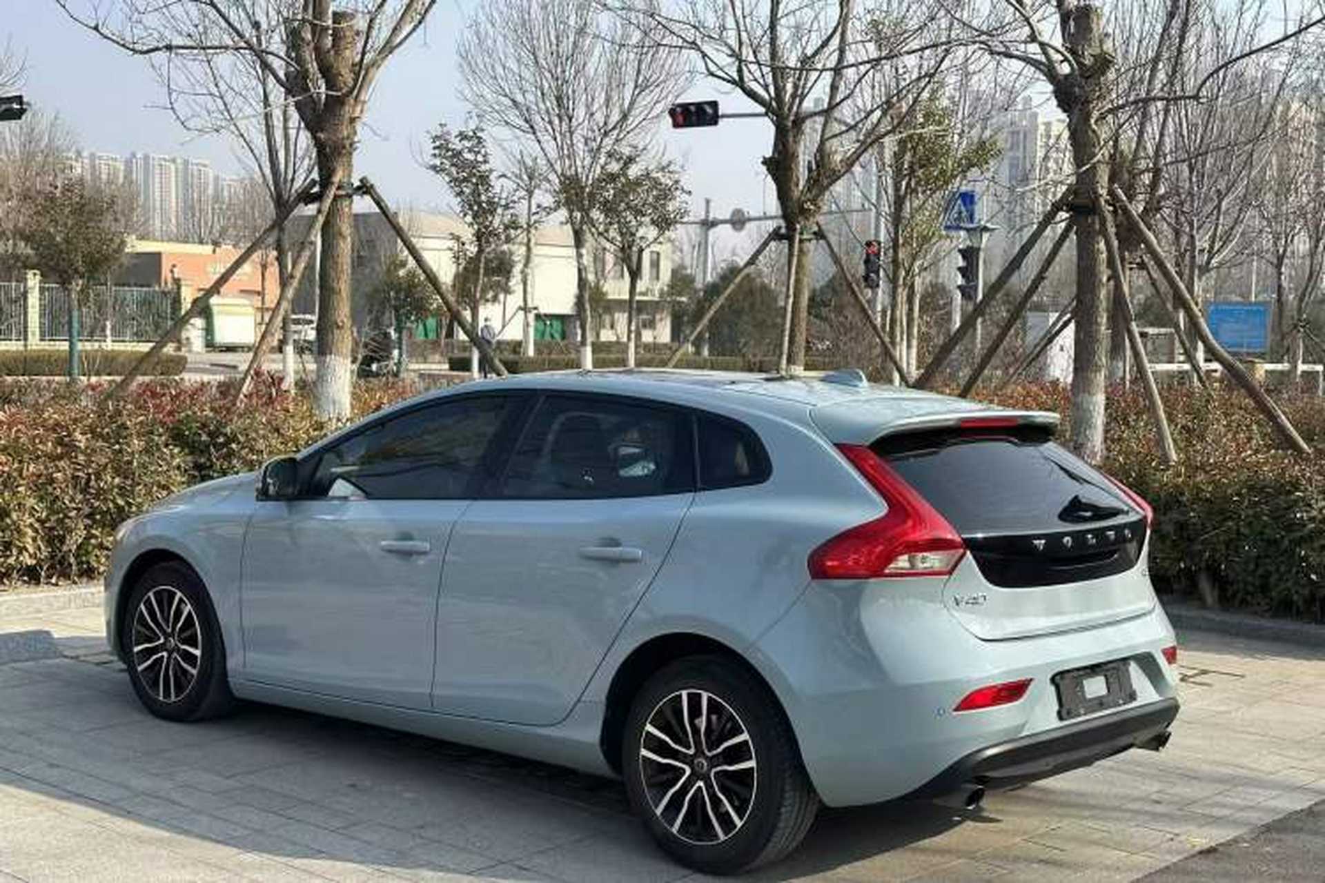 Used Volvo V40 2019 T3 Zhiyi Edition Exterior 6