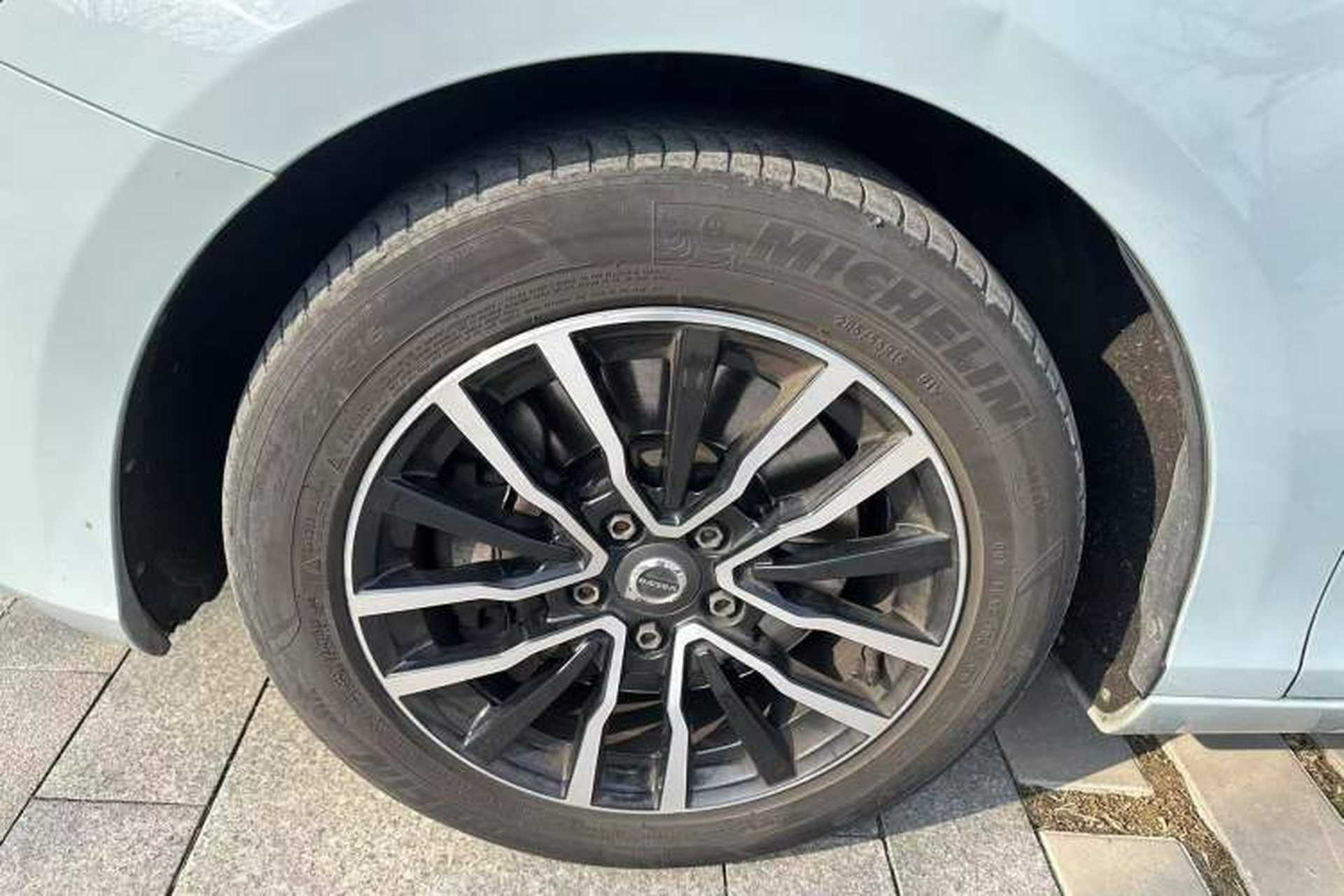 Used Volvo V40 2019 T3 Zhiyi Edition Exterior 9