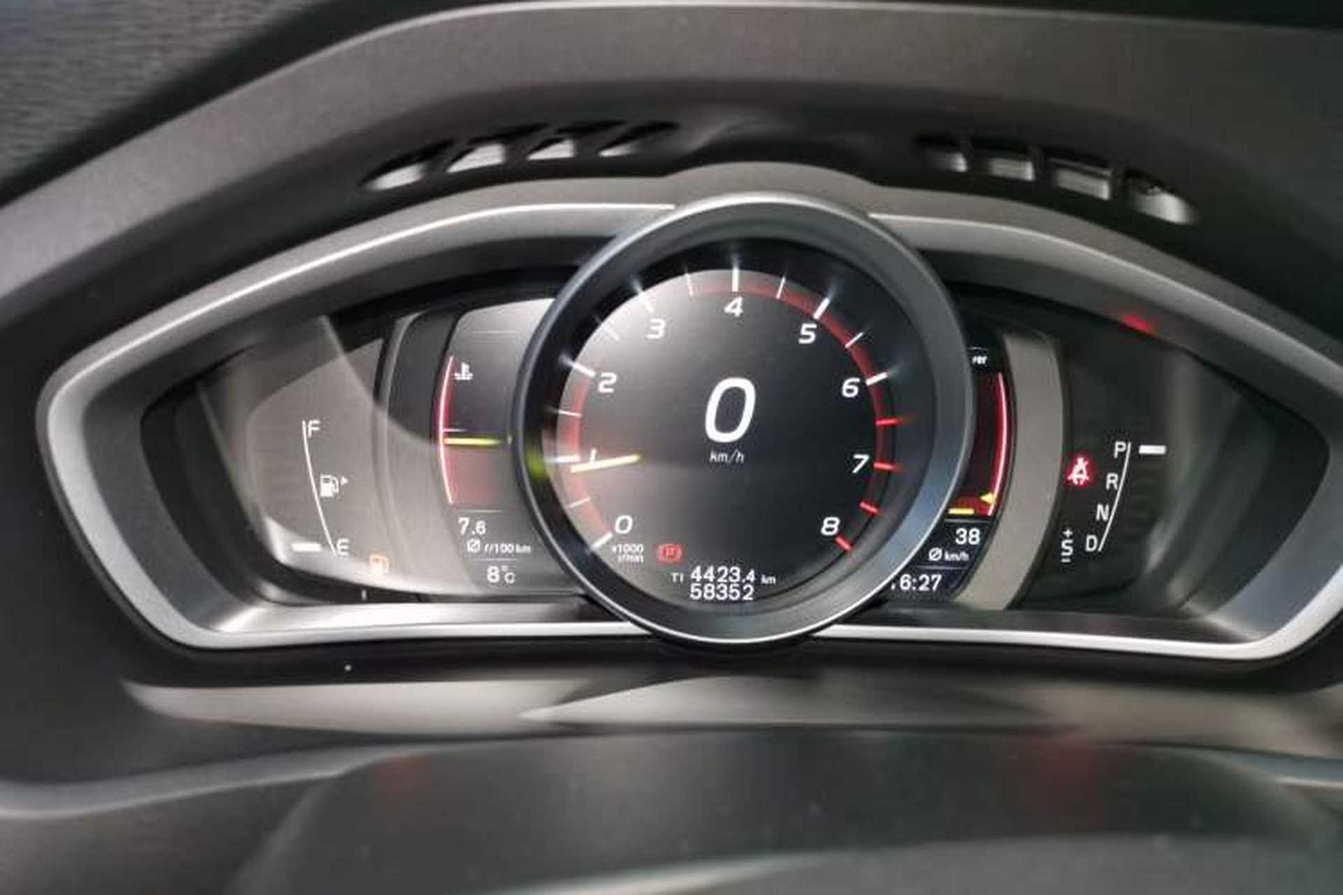 Used Volvo V40 2019 T3 Zhiyi Edition Instrument Cluster