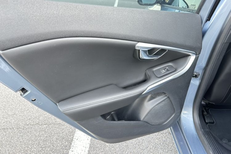 Used Volvo V40 2019 T3 Zhiyi Edition Interior 5