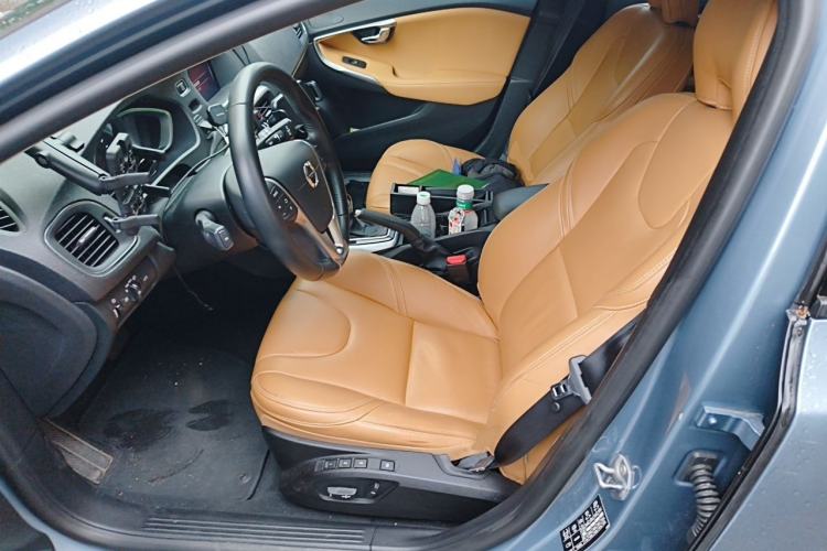 Used Volvo V40 2019 T3 Zhiyi Edition Left Front Seat