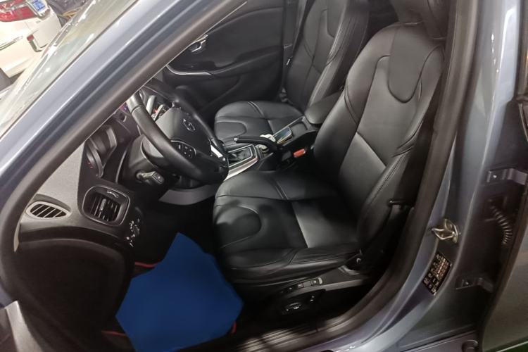 Used Volvo V40 2019 T3 Zhiyi Edition Left Front Seat