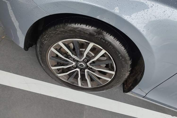 Used Volvo V40 2019 T3 Zhiyi Edition Left Front Wheel Hub