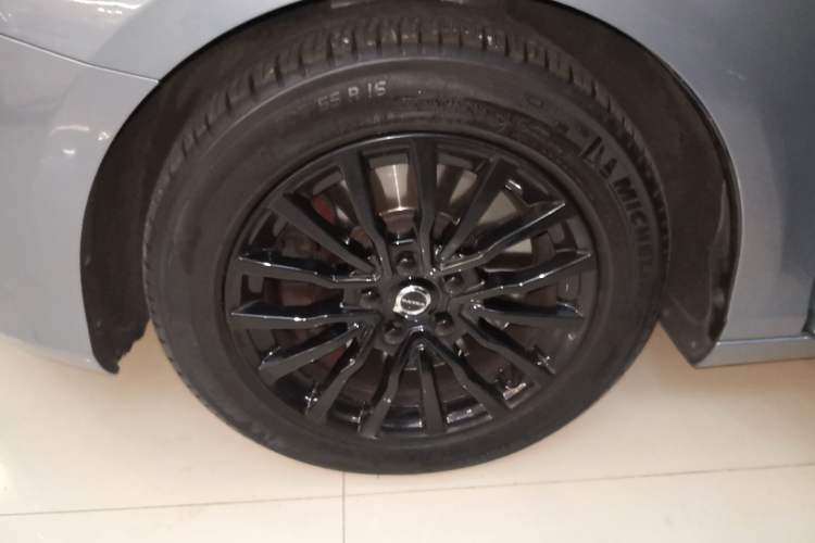 Used Volvo V40 2019 T3 Zhiyi Edition Left Front Wheel Hub