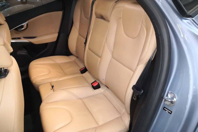 Used Volvo V40 2019 T3 Zhiyi Edition Left Rear Seat