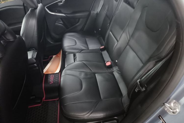 Used Volvo V40 2019 T3 Zhiyi Edition Left Rear Seat
