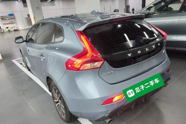 Used Volvo V40 2019 T3 Zhiyi Edition Rear Left 45 Deg