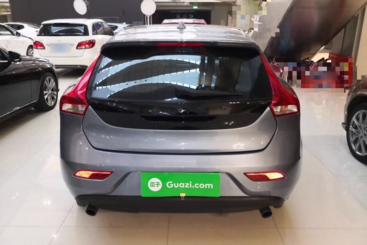 Used Volvo V40 2019 T3 Zhiyi Edition Rear