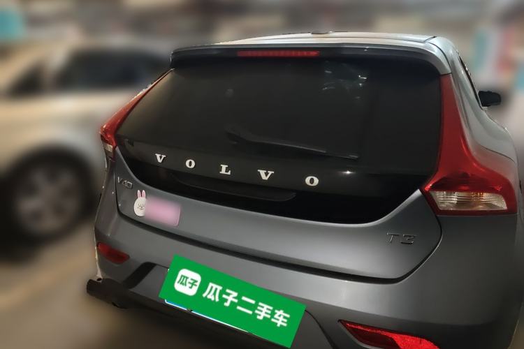 Used Volvo V40 2019 T3 Zhiyi Edition Rear