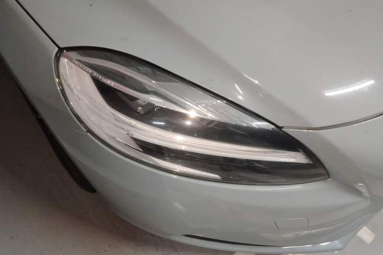 Used Volvo V40 2019 T3 Zhiyi Edition Right Front Headlight