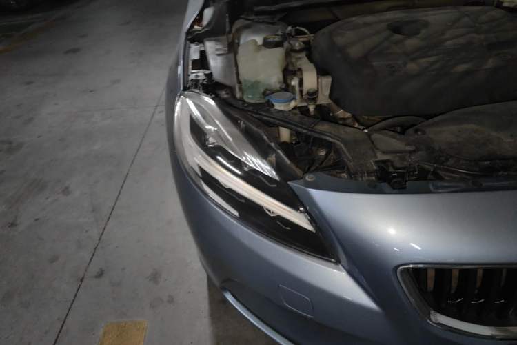 Used Volvo V40 2019 T3 Zhiyi Edition Right Front Headlight