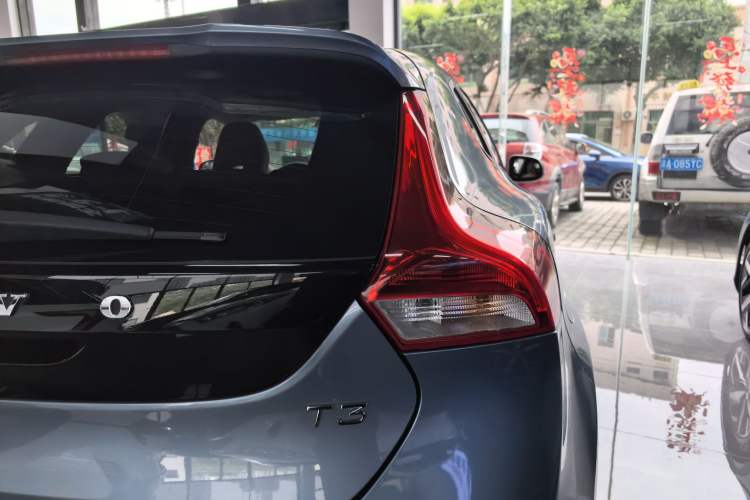 Used Volvo V40 2019 T3 Zhiyi Edition Right Rear Taillight