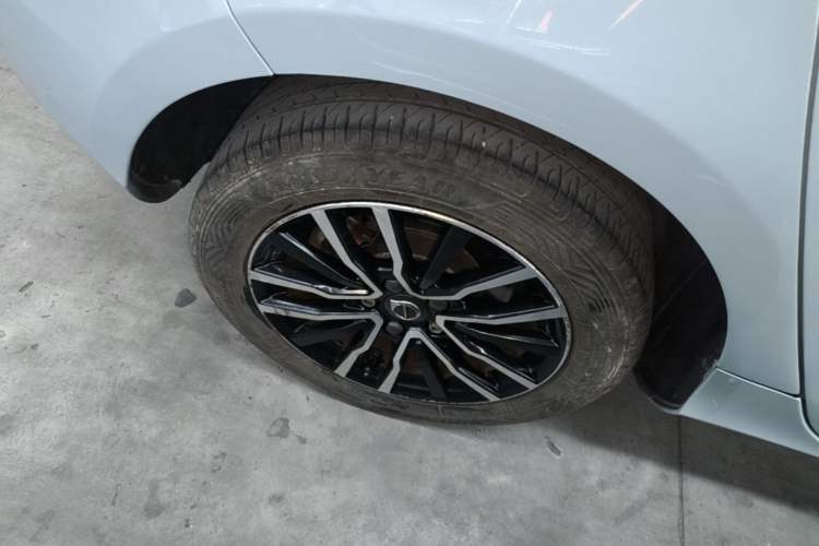 Used Volvo V40 2019 T3 Zhiyi Edition Right Rear Wheel Hub