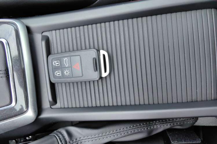 Used Volvo V40 2019 T3 Zhiyi Edition Vehicle Key