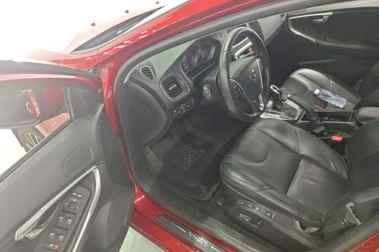 Used Volvo V40 2019 T3 Zhiyi Edition Driver Seat