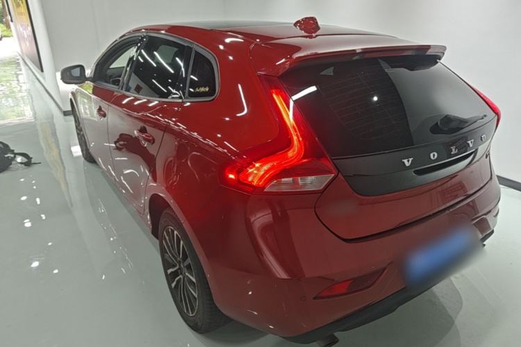 Used Volvo V40 2019 T3 Zhiyi Edition Exterior 2
