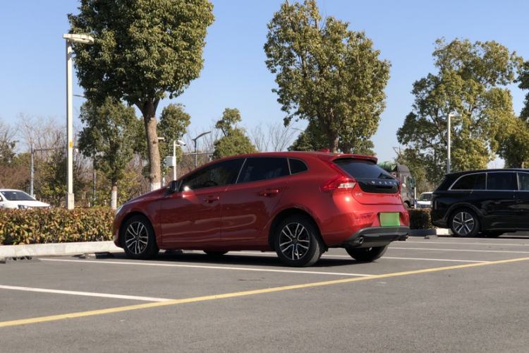 Used Volvo V40 2019 T3 Zhiyi Edition Exterior 2