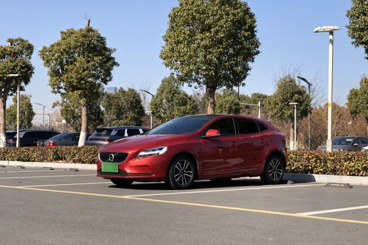 Used Volvo V40 2019 T3 Zhiyi Edition Exterior 6
