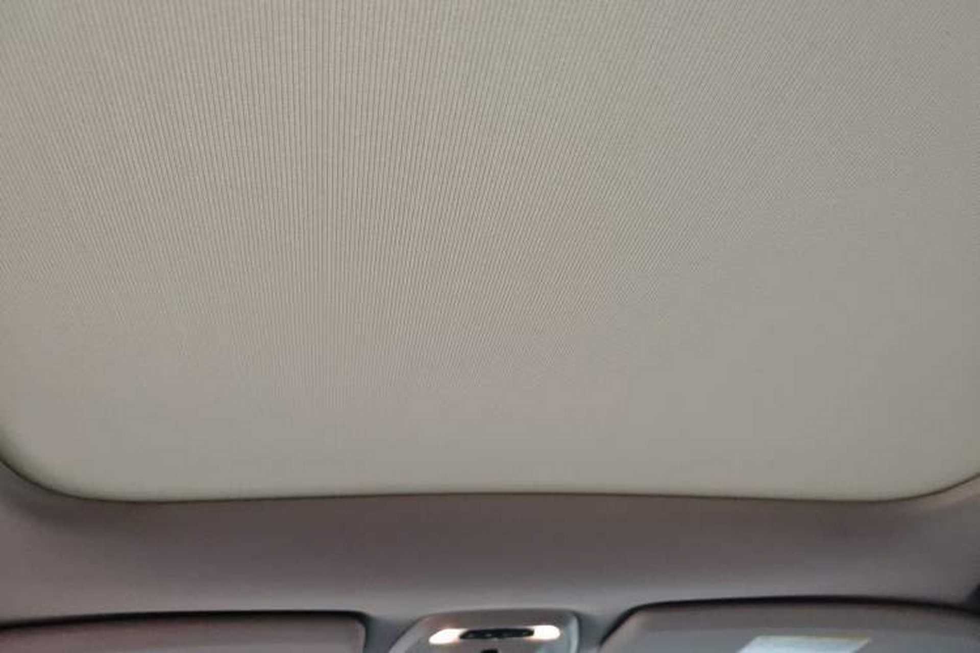 Used Volvo V40 2019 T3 Zhiyi Edition Headliner