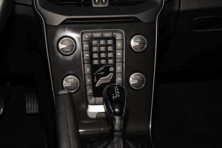 Used Volvo V40 2019 T3 Zhiyi Edition Interior 14