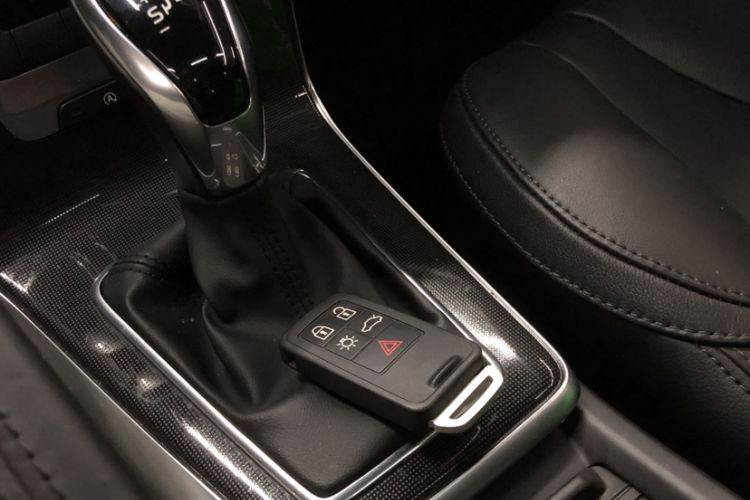 Used Volvo V40 2019 T3 Zhiyi Edition Interior 3