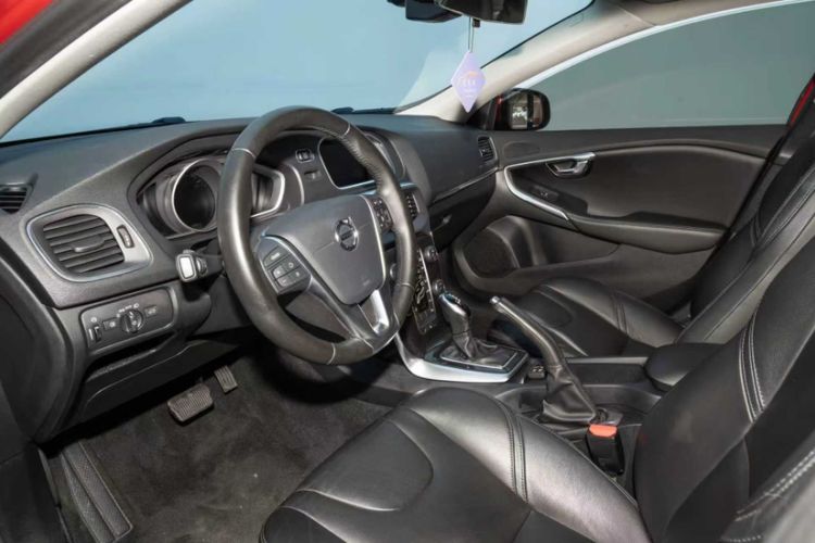 Used Volvo V40 2019 T3 Zhiyi Edition Interior 3
