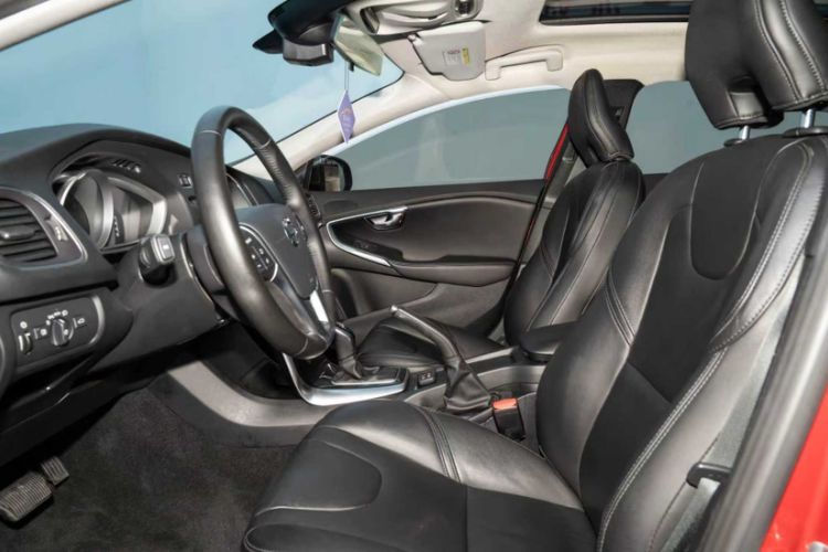 Used Volvo V40 2019 T3 Zhiyi Edition Interior 7
