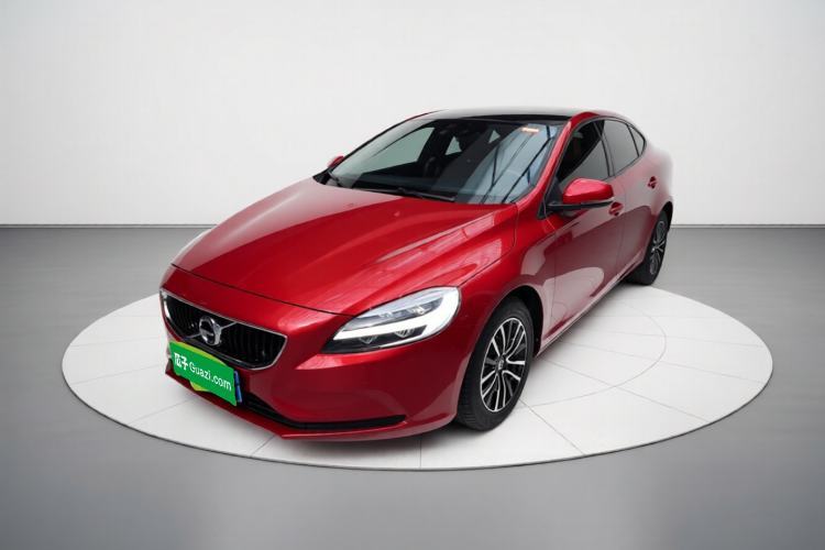 Used Volvo V40 2019 T3 Zhiyi Edition Guazi used car, China used car export, Used car for sale, Used cars, Cheapest cars for sale
