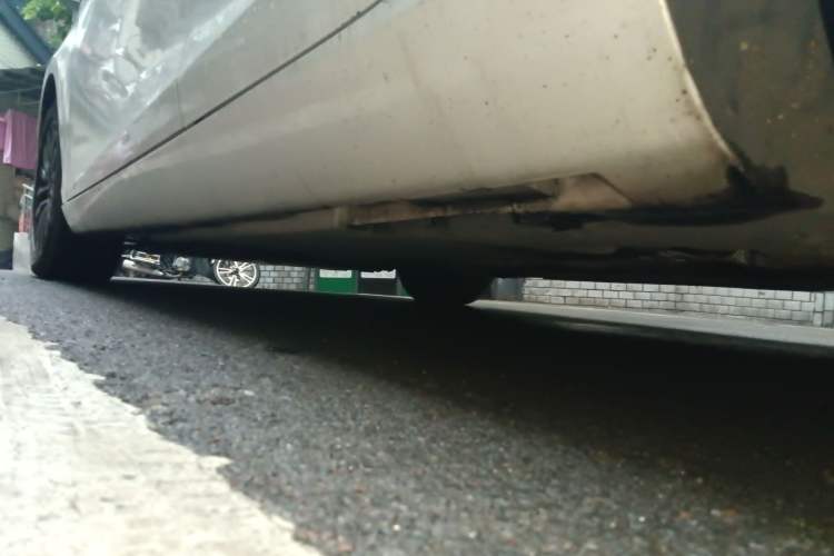 Used Volvo V40 2019 T3 Zhiyi Edition Chassis Rear Left