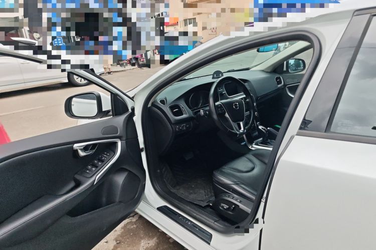 Used Volvo V40 2019 T3 Zhiyi Edition Driver Seat