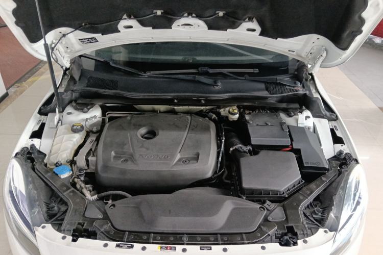 Used Volvo V40 2019 T3 Smart Luxury Edition Engine Bay