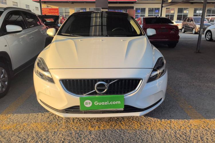 Used Volvo V40 2019 T3 Zhiyi Edition Exterior 1