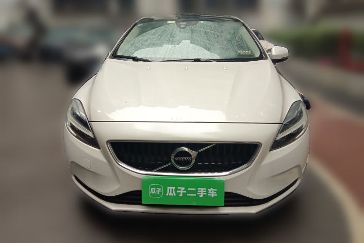 Used Volvo V40 2019 T3 Zhiyi Edition Front