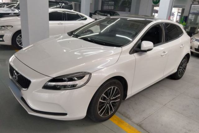 Used Volvo V40 2019 T3 Zhiyi Edition