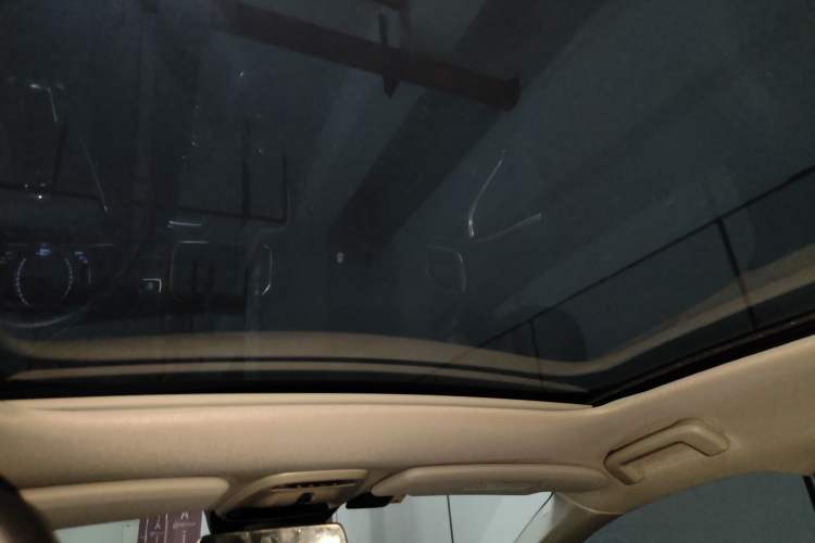 Used Volvo V40 2019 T3 Zhiyi Edition Headliner