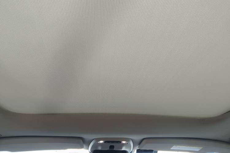 Used Volvo V40 2019 T3 Smart Luxury Edition Headliner