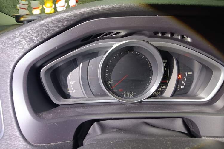Used Volvo V40 2019 T3 Zhiyi Edition Instrument Cluster